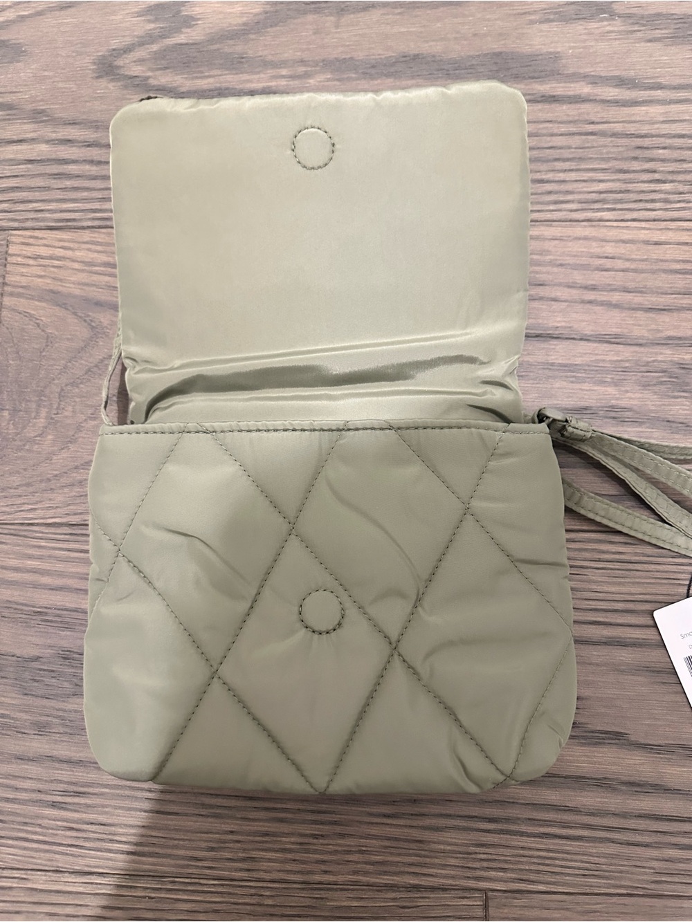 Vera Bradley Ultralight Small Flap Hipster NWT - Picture 5 of 7